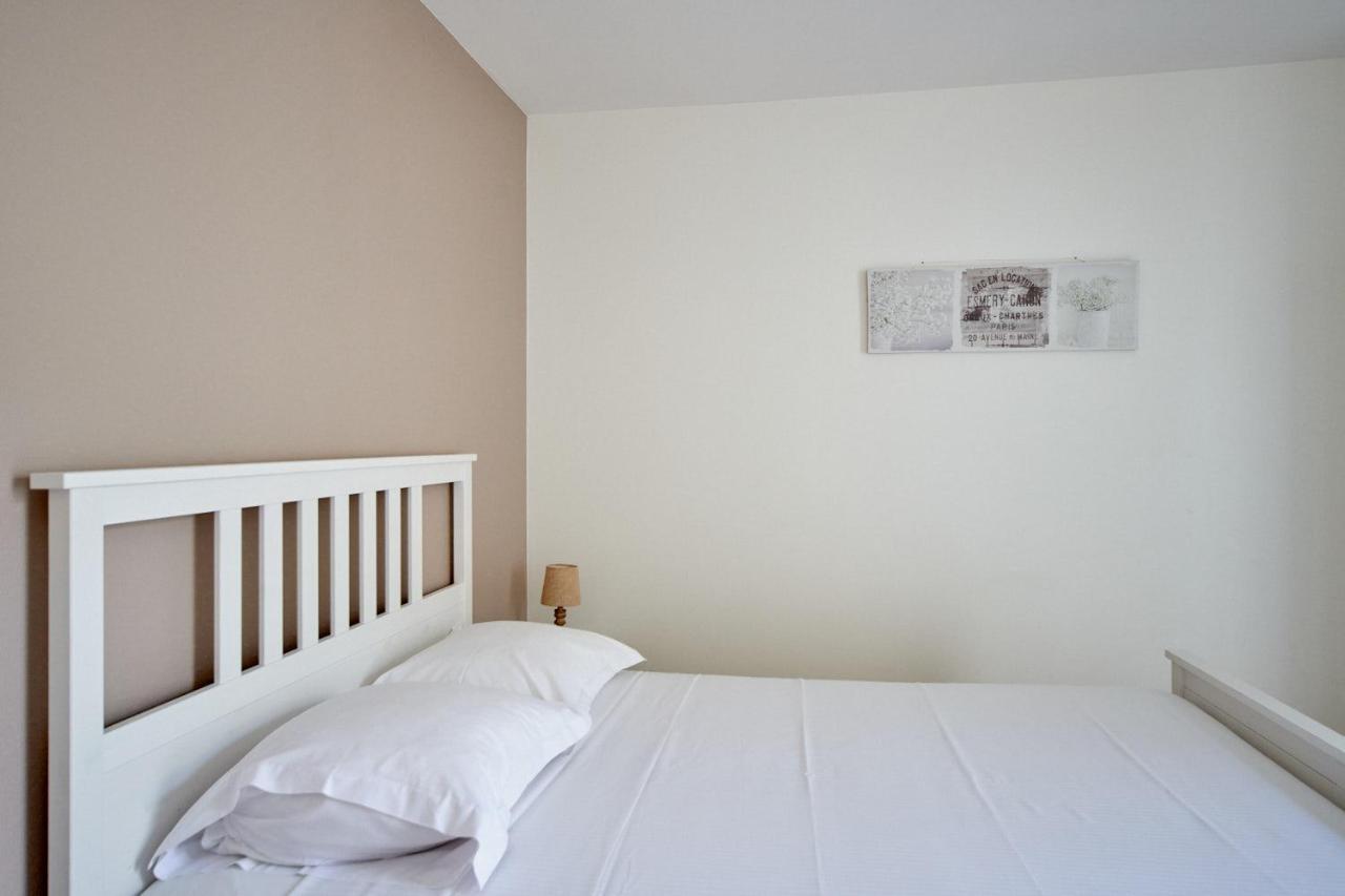 Le Carre Saint Pierre - Chambres D'Hotes Marey-les-Fussey المظهر الخارجي الصورة
