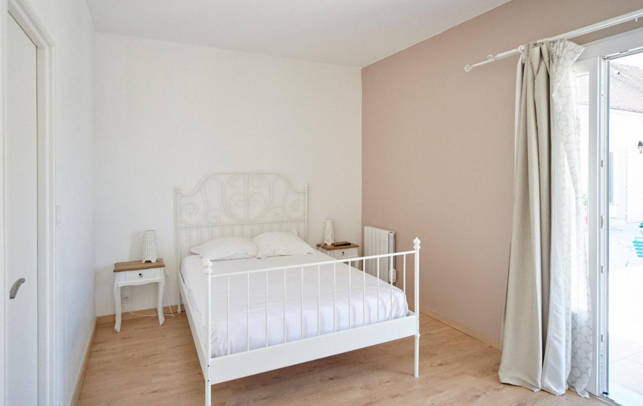 Le Carre Saint Pierre - Chambres D'Hotes Marey-les-Fussey المظهر الخارجي الصورة